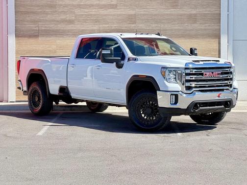 Summit White 2023 GMC Sierra 3500 SLE