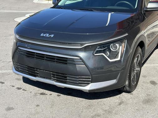 2025 Kia Niro EX
