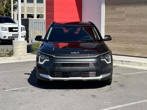2025 Kia Niro EX