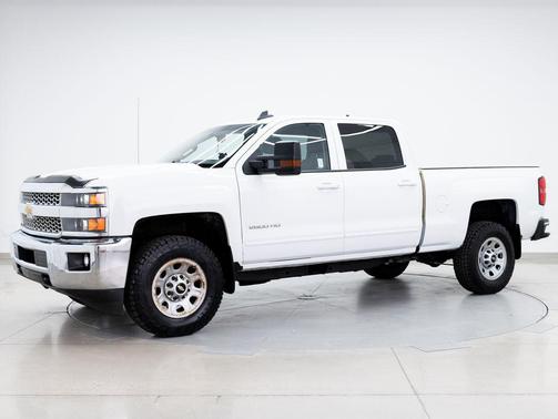 White 2019 Chevrolet Silverado 2500 LT