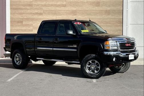 2005 GMC Sierra 2500 SLT H/D Crew Cab