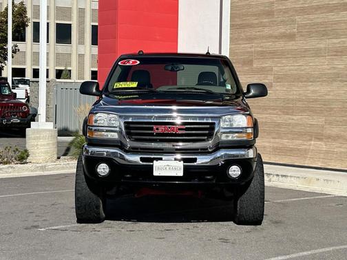 2005 GMC Sierra 2500 SLT H/D Crew Cab