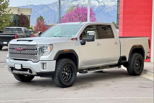 2023 GMC Sierra 2500 Denali
