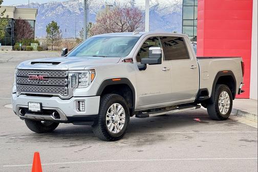 2023 GMC Sierra 2500 Denali