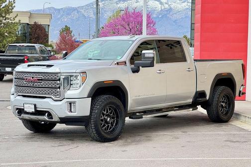 Quicksilver Metallic 2023 GMC Sierra 2500 Denali