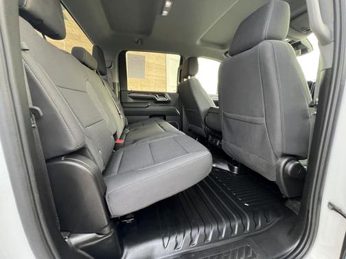 2024 GMC Sierra 2500 SLE