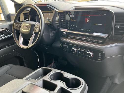 2024 GMC Sierra 2500 SLE