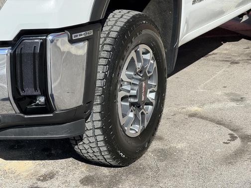 2024 GMC Sierra 2500 SLE