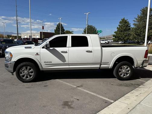2020 RAM 2500 Limited Mega Cab 4X4 6'4' Box