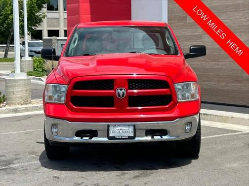 2016 RAM 1500 SLT