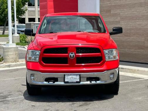 2016 RAM 1500 SLT