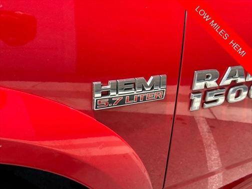 2016 RAM 1500 SLT