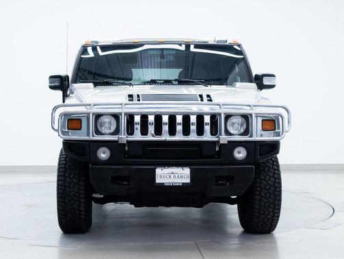 Pewter Metallic 2006 Hummer H2 Base