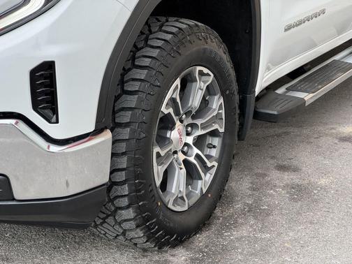 2023 GMC Sierra 1500 SLE