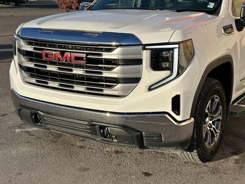 2023 GMC Sierra 1500 SLE