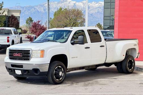 Summit White 2014 GMC Sierra 3500 Work Truck