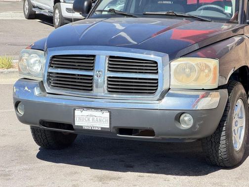 Patriot Blue Pearl 2005 Dodge Dakota SLT Club Cab