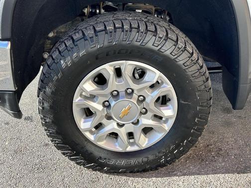 2023 Chevrolet Silverado 2500 LT