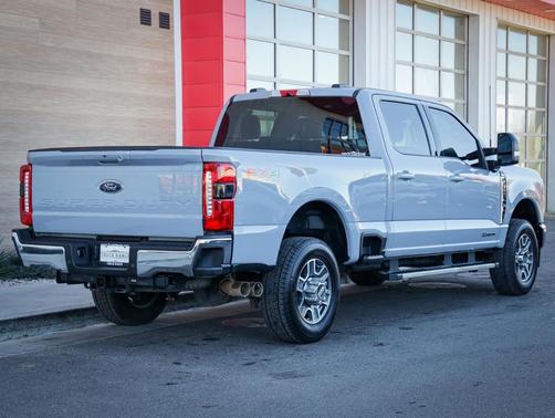 2025 Ford F-350 Lariat
