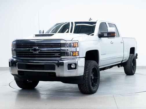 Silver Ice Metallic 2017 Chevrolet Silverado 3500 LTZ