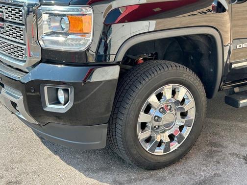 2019 GMC Sierra 2500 Denali