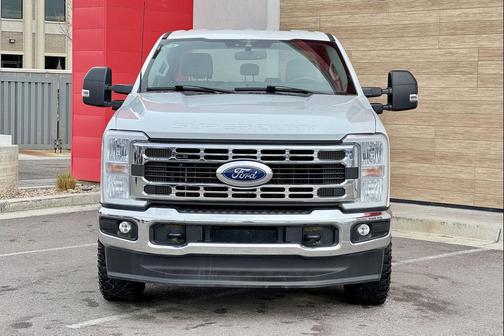 2023 Ford F-250 XLT