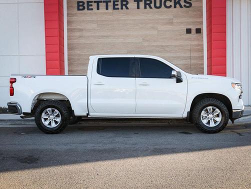 Summit White 2023 Chevrolet Silverado 1500 LT