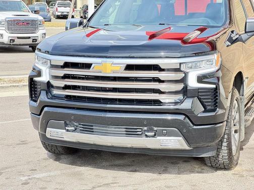 2022 Chevrolet Silverado 1500 High Country