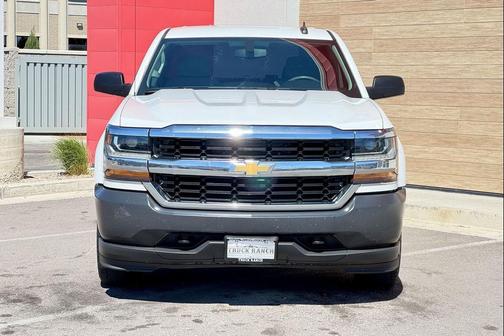 Summit White 2017 Chevrolet Silverado 1500 WT
