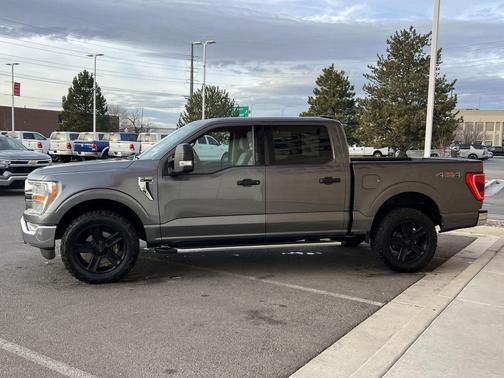 2022 Ford F-150 XLT