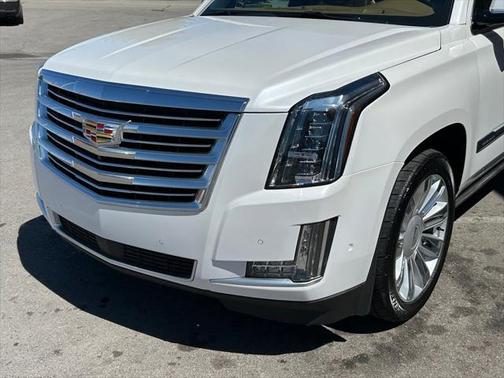 2017 Cadillac Escalade ESV Platinum