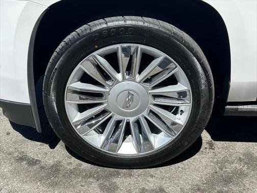 2017 Cadillac Escalade ESV Platinum
