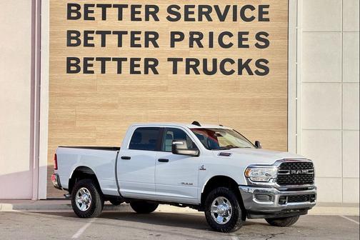 2023 RAM 2500 Big Horn Crew Cab 4x4 6'4' Box