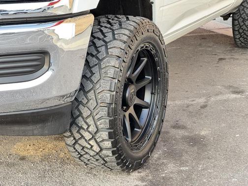 2023 RAM 2500 Big Horn Crew Cab 4x4 6'4' Box