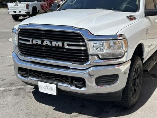 2019 RAM 3500 Big Horn Crew Cab 4x4 8' Box