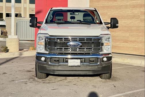 2023 Ford F-350 XLT