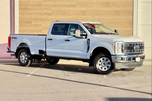 2023 Ford F-350 XLT