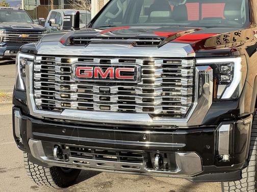 2024 GMC Sierra 3500 Denali