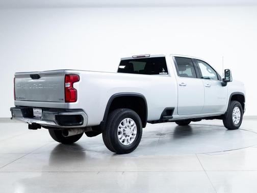 Silver Ice Metallic 2020 Chevrolet Silverado 3500 LTZ