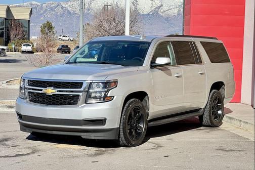 2018 Chevrolet Suburban LT