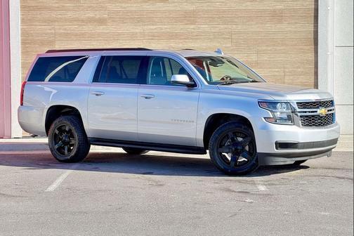 2018 Chevrolet Suburban LT
