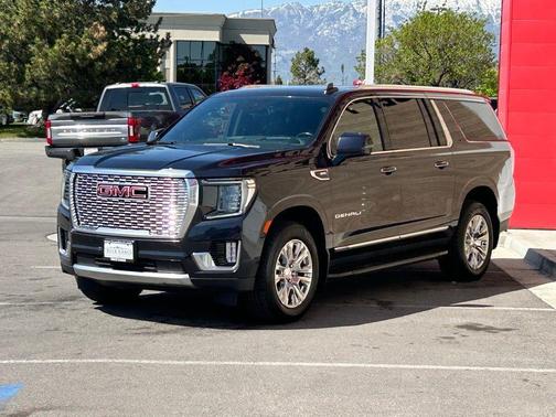 2023 GMC Yukon XL Denali