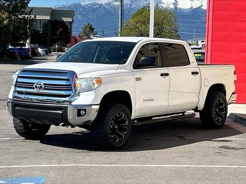 2017 Toyota Tundra SR5