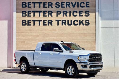 2022 RAM 3500 Big Horn Mega Cab 4x4 6'4' Box