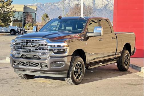 2025 RAM 2500 Laramie Crew Cab 4x4 6'4' Box