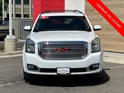 2016 GMC Yukon XL SLT