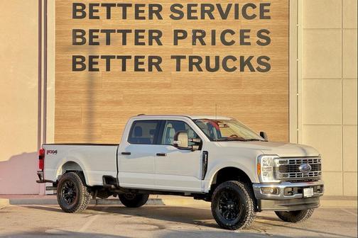 2023 Ford F-350 XLT