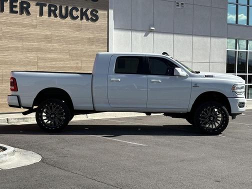 2019 RAM 2500 Big Horn Mega Cab 4x4 6'4' Box
