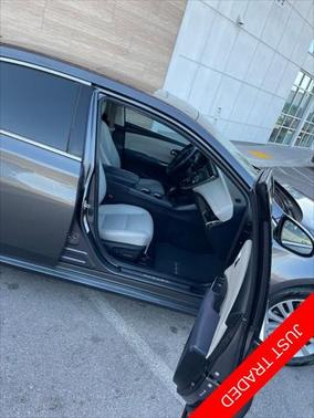 2015 Toyota Avalon Hybrid XLE Touring