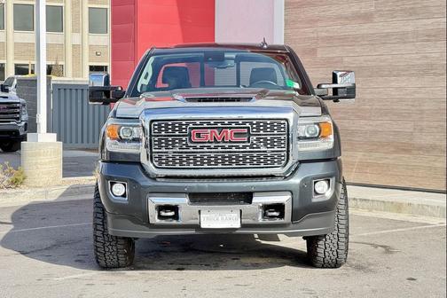 2018 GMC Sierra 2500 Denali